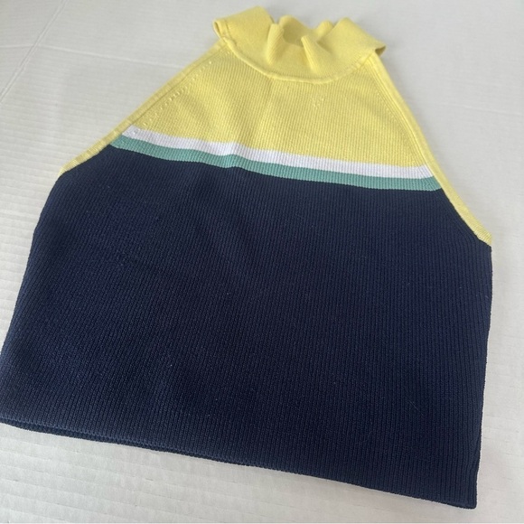 Babaton Sculpt Knit Sleeveless Mock
Neck Cropped Top Sz Small - Picture 4 of 9